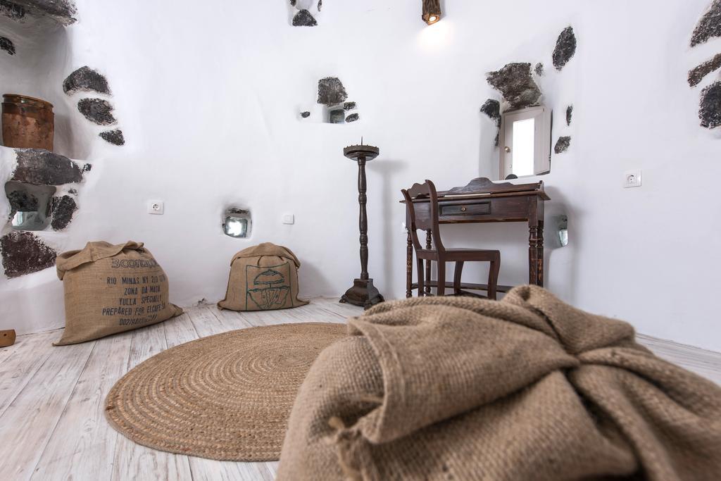Anemoscope Windmill Villa Пиргос Экстерьер фото