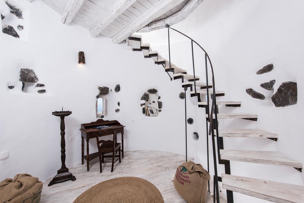Anemoscope Windmill Villa Пиргос Экстерьер фото